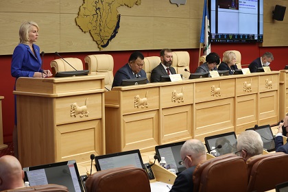 Увеличение доходов и расходов областного бюджета 2021 года утвердило Законодательное Собрание